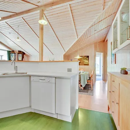 Holiday home Landuin - 230m From The Sea In Funen By Interhome